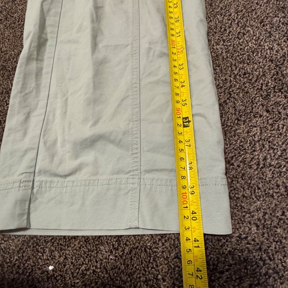 Light green wide leg pants with tie, size 10 - Picture 7 of 8